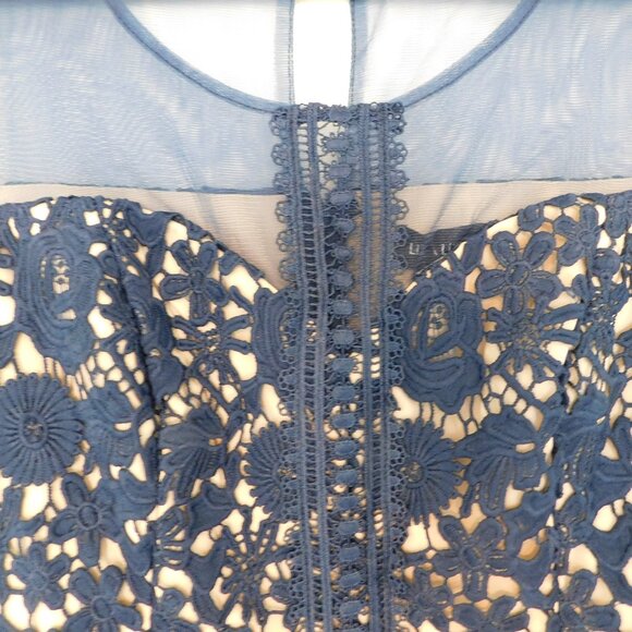 Liza Luxe Dress Navy Blue Size XL 14 16 Lace A Line Sleeveless Lined Party Women - Picture 2 of 10
